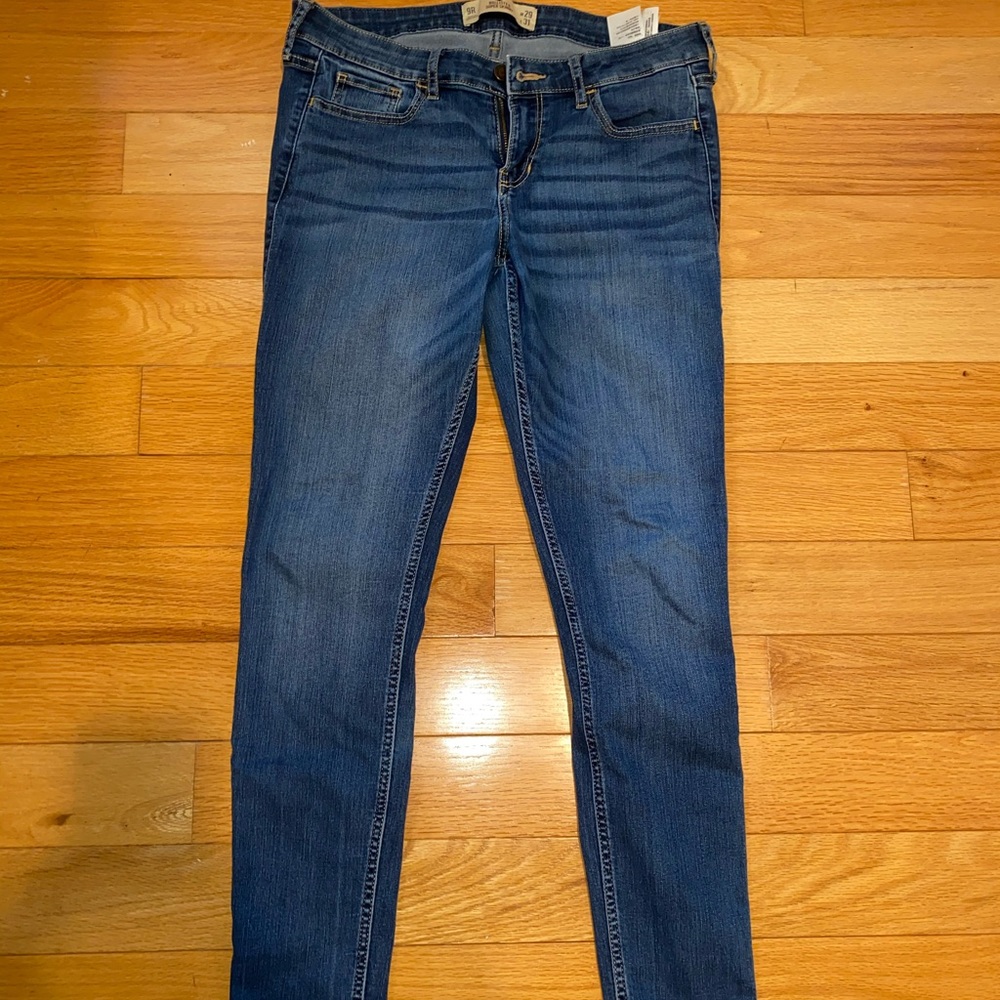 Hollister Low-Rise Jeans